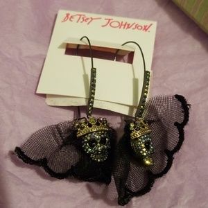 Betsy Johnson black magic earrings